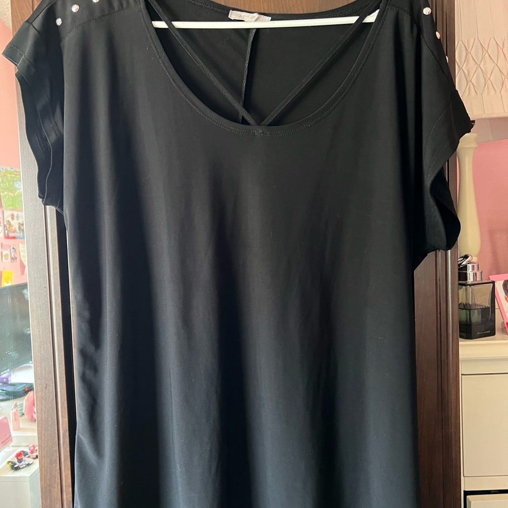 Ana James shirt